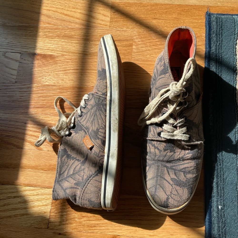 VANS